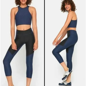 Outdoor Voices Warmup 3/4 Two Tone‎ Leggings in Navy and Charcoal Size XS